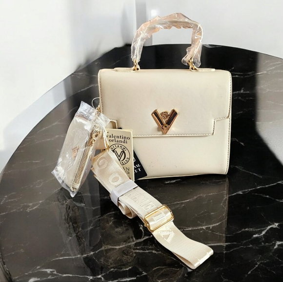 Valentino Orlandi Handbags - NWT Valentino Orlandi Satchel w/Adjustable Strap and Wallet